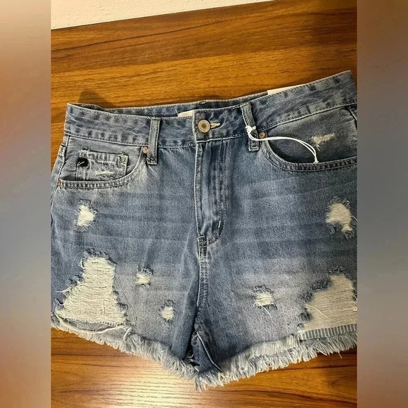 Kancan Women’s Renee High Rise Medium Wash Denim Distressed Boho Shorts Size 7 - Picture 6 of 15